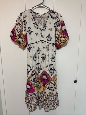 Fig & Flower Puff Shoulder Midi Dress size large